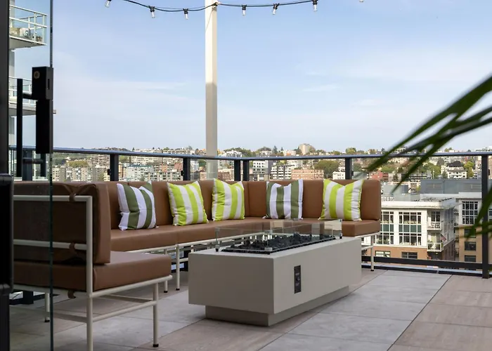 Level Hotel Seattle Downtown South Lake Union
